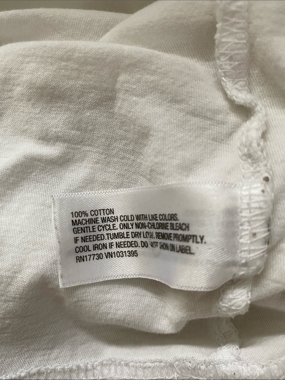 Universal Thread White Short-Sleeve Crop Tee - Picture 4 of 4